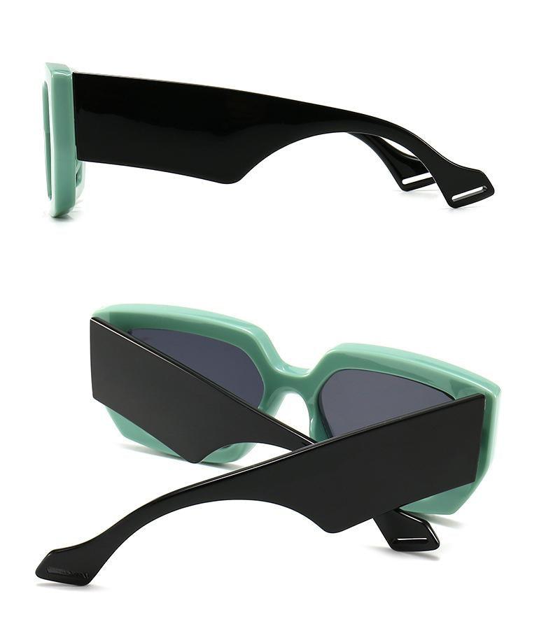 Classic Frames Style New Vintage Fashion Square Sunglasses For Men & Women Famous Luxury Design Big Frame Gradient SunGlasses For Female
